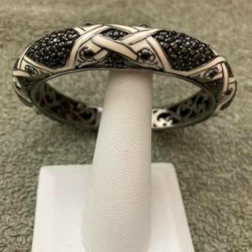 MCL Matthew Campbell Laurenza Black Sapphire and Enamel Bracelet